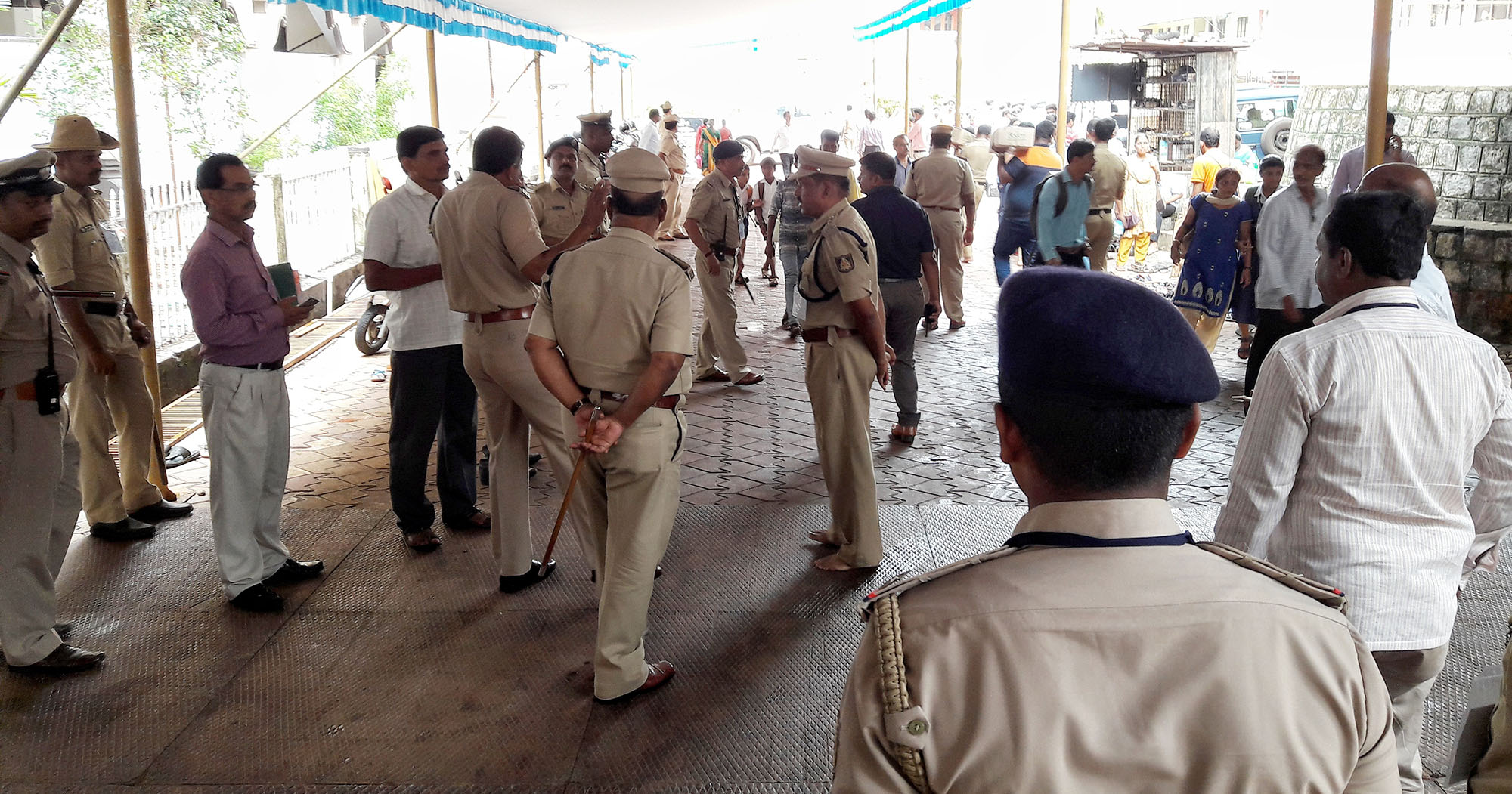 ಉಡುಪಿಯಲ್ಲಿ ಹೈಅಲರ್ಟ್: ರಥಬೀದಿ ಸಂಪೂರ್ಣ ಬಂದ್‌